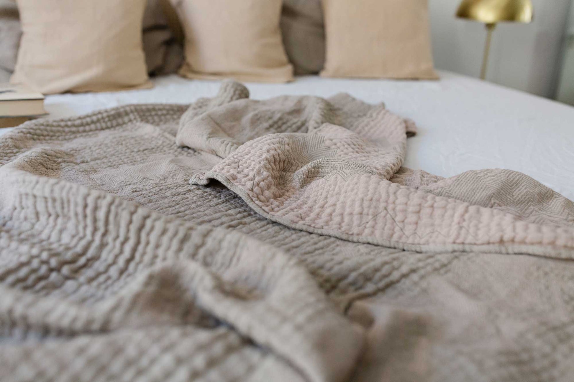Sommerschlafdecke beige-salbei