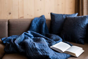 Couch_Tagesdecke_dunkelblau